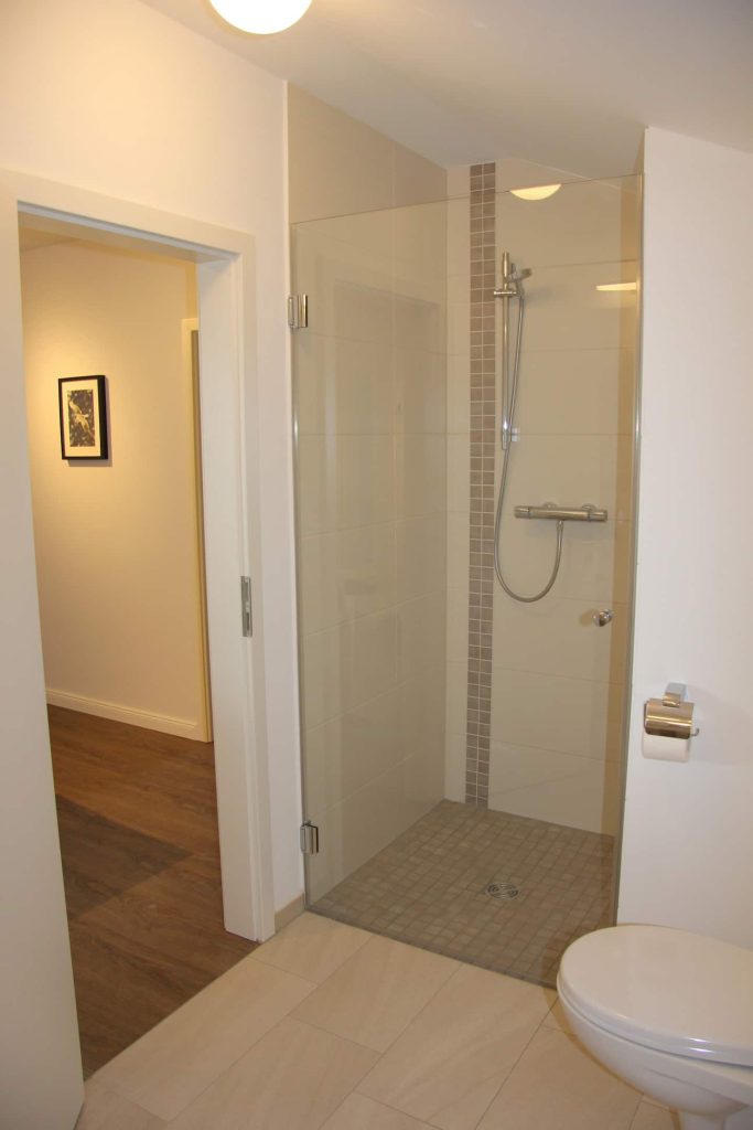 Ferienwohnung Südstrand IV, Duschbad
